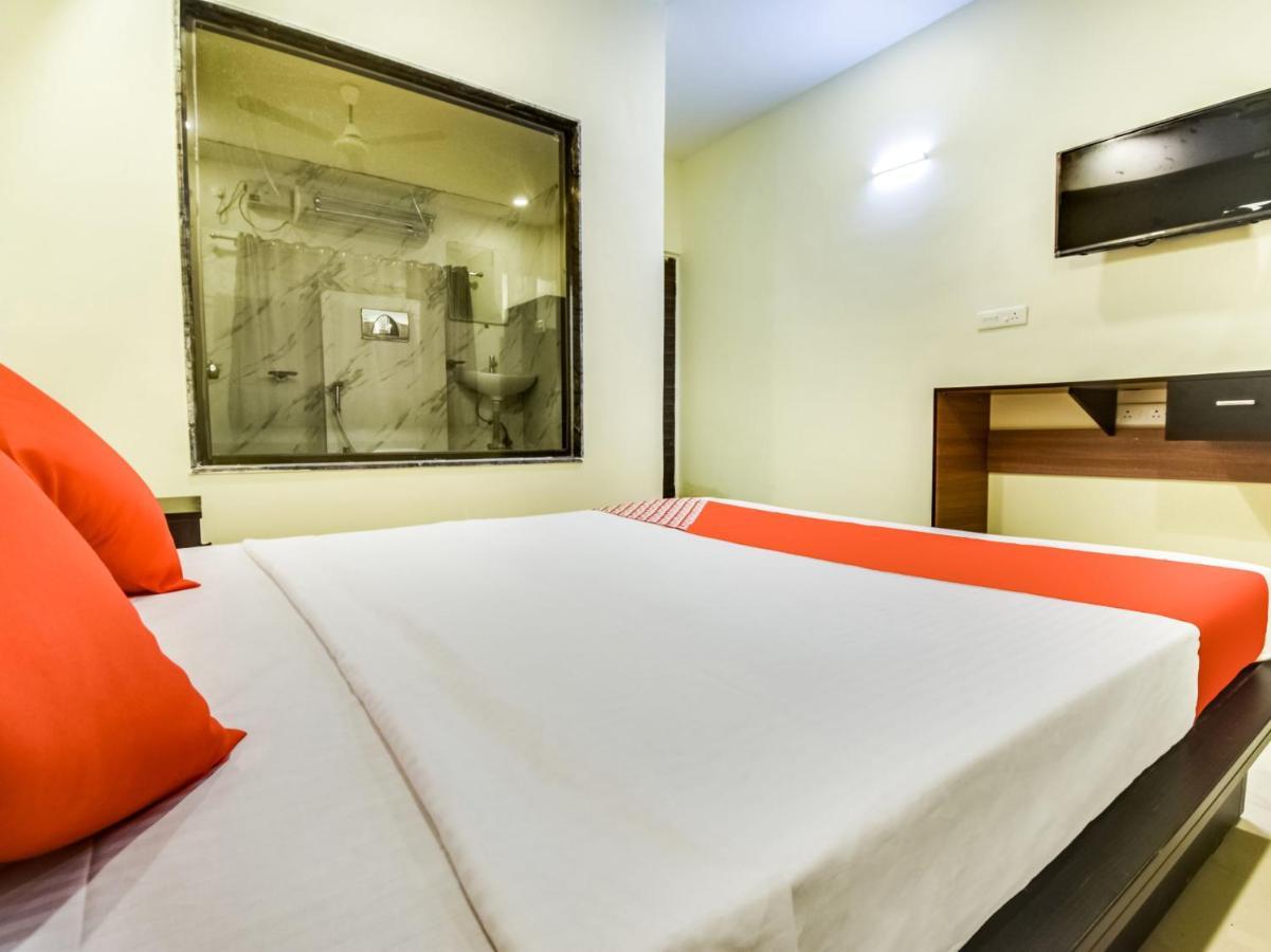 Oyo 74116 Hotel Feel Good Puri Esterno foto