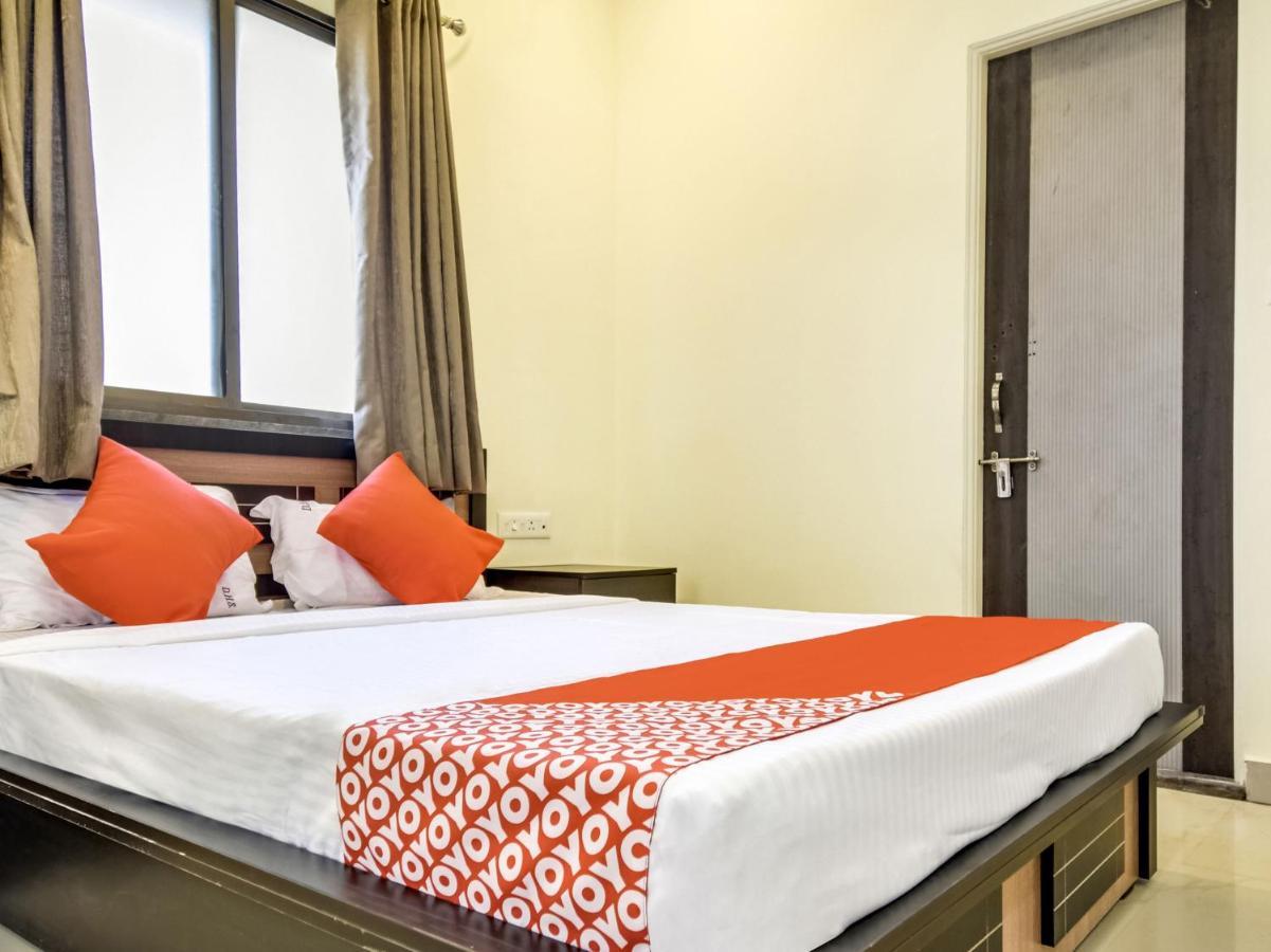 Oyo 74116 Hotel Feel Good Puri Esterno foto